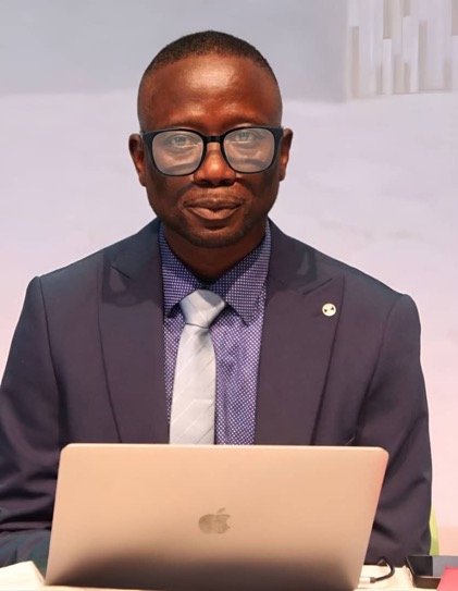 Littérature : Mohamed Koket Camara signe une traversée entre enfance, racines et exil
